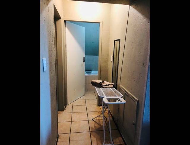 2 BEDROOM APARTMENT FOR SALE IN COMET